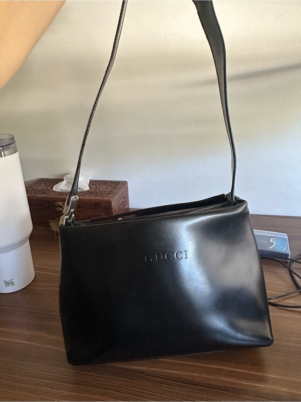 Gucci Black Smooth Leather Shoulder Bag